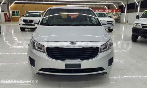 Buy Import Kia Carnival Other Car in Import - Dubai in Benign Buy Import Kia Carnival Other Car in Import - Dubai in Benign