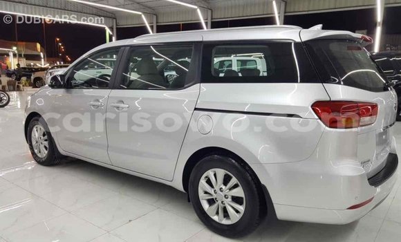Buy Import Kia Carnival Other Car in Import - Dubai in Benign Buy Import Kia Carnival Other Car in Import - Dubai in Benign