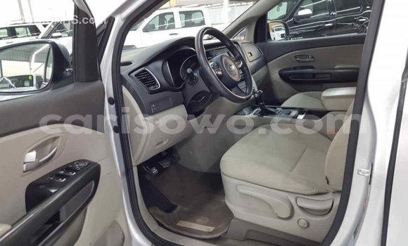 Buy Import Kia Carnival Other Car in Import - Dubai in Benign Buy Import Kia Carnival Other Car in Import - Dubai in Benign