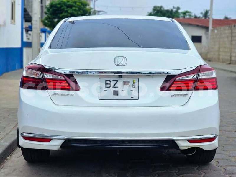 Big with watermark honda accord benin cotonou 23723