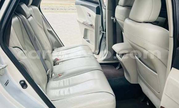 Acheter Occasion Voiture Toyota Venza Gris à Cotonou, Benin Acheter Occasion Voiture Toyota Venza Gris à Cotonou, Benin