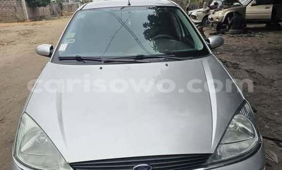 Acheter Occasion Voiture Ford Focus Gris à Cotonou, Benin Acheter Occasion Voiture Ford Focus Gris à Cotonou, Benin