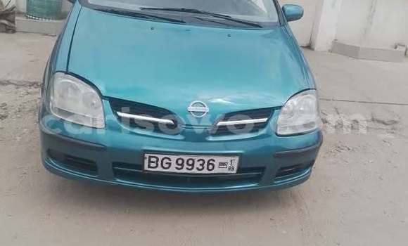 Sayi Na hannu Nissan Tino Blue Mota in Cotonou a Benin