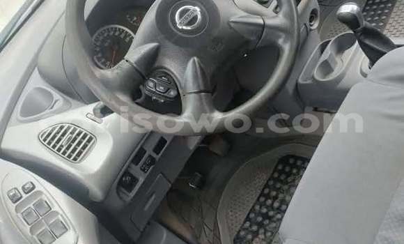 Acheter Occasion Voiture Nissan Tino Bleu à Cotonou, Benin Acheter Occasion Voiture Nissan Tino Bleu à Cotonou, Benin