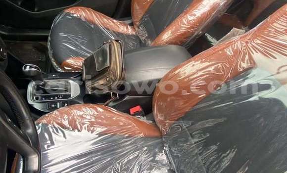 Acheter Occasion Voiture Hyundai Santa Fe Noir à Cotonou, Benin Acheter Occasion Voiture Hyundai Santa Fe Noir à Cotonou, Benin