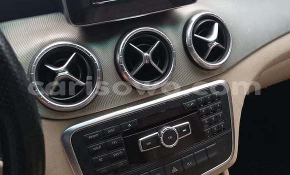 Acheter Occasion Voiture Mercedes-Benz CLA-klasse Blanc à Cotonou, Benin Acheter Occasion Voiture Mercedes-Benz CLA-klasse Blanc à Cotonou, Benin