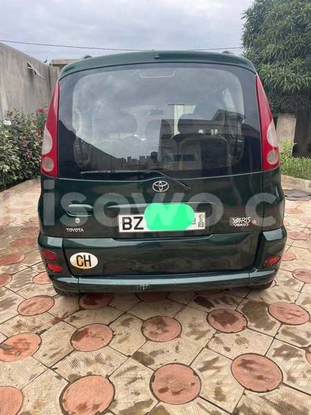 Big with watermark toyota yaris benin cotonou 23756
