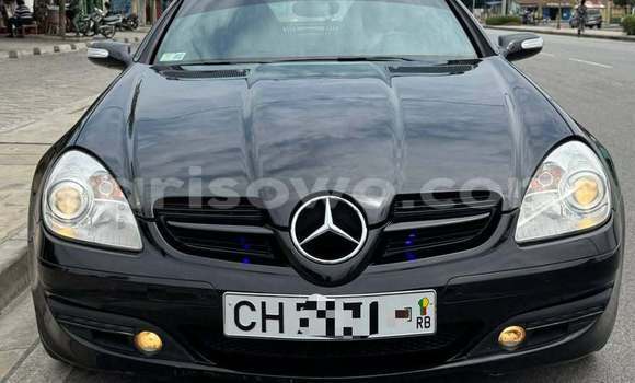 Acheter Occasion Voiture Mercedes-Benz SLK–Class Noir à Cotonou, Benin Acheter Occasion Voiture Mercedes-Benz SLK–Class Noir à Cotonou, Benin