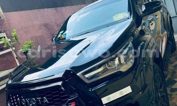 Acheter Occasion Voiture Toyota Hilux Noir à Cotonou, Benin Acheter Occasion Voiture Toyota Hilux Noir à Cotonou, Benin