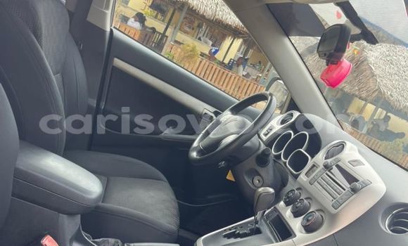 Acheter Occasion Voiture Pontiac Vibe Marron à Cotonou, Benin Acheter Occasion Voiture Pontiac Vibe Marron à Cotonou, Benin