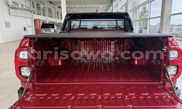 Sayi Na hannu Toyota Hilux Red Mota in Cotonou a Benin Sayi Na hannu Toyota Hilux Red Mota in Cotonou a Benin