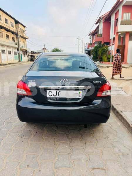 Big with watermark toyota yaris benin cotonou 23768