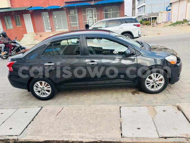 Big with watermark toyota yaris benin cotonou 23768