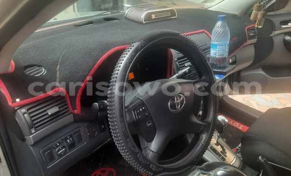 Acheter Occasion Voiture Toyota Avensis Gris à Cotonou, Benin Acheter Occasion Voiture Toyota Avensis Gris à Cotonou, Benin