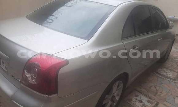 Acheter Occasion Voiture Toyota Avensis Gris à Cotonou, Benin Acheter Occasion Voiture Toyota Avensis Gris à Cotonou, Benin