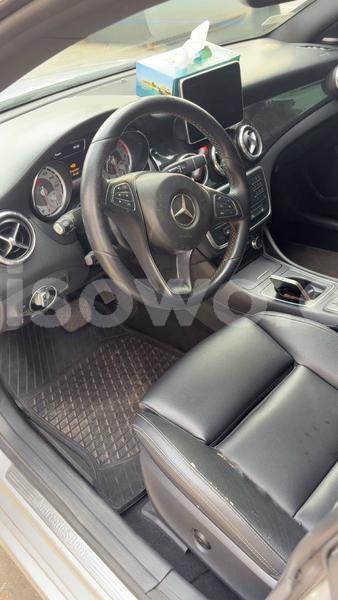 Big with watermark mercedes viano benin cotonou 23780