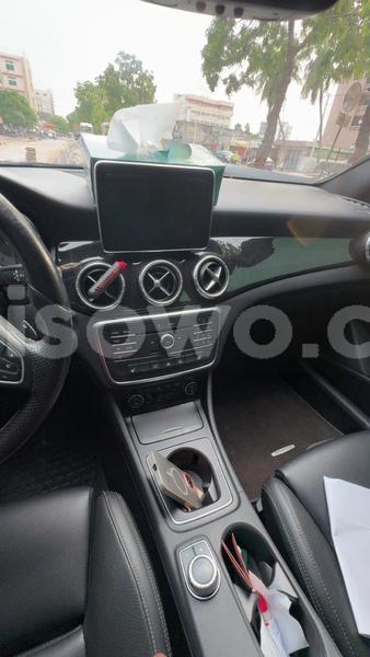 Big with watermark mercedes viano benin cotonou 23780