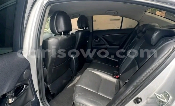 Acheter Occasion Voiture Toyota Avensis Other à Cotonou, Benin Acheter Occasion Voiture Toyota Avensis Other à Cotonou, Benin