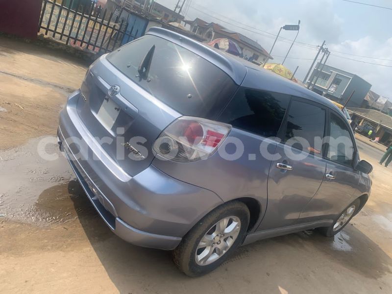 Big with watermark toyota matrix benin cotonou 23786
