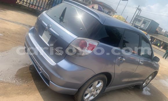 Acheter Occasion Voiture Toyota Matrix Bleu à Cotonou, Benin