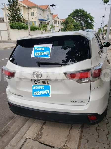 Big with watermark toyota highlander benin cotonou 23803