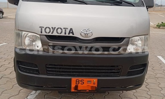 Acheter Occasion Voiture Toyota Hiace Gris à Cotonou, Benin Acheter Occasion Voiture Toyota Hiace Gris à Cotonou, Benin