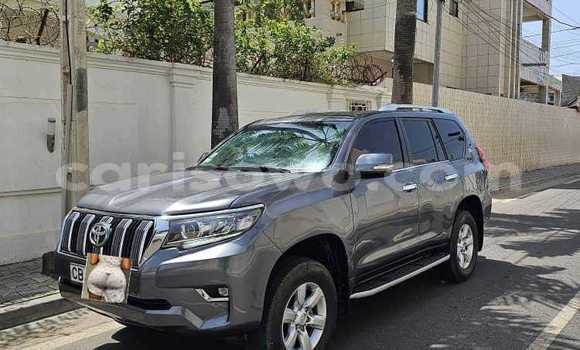 Acheter Occasion Voiture Toyota Land Cruiser Noir à Cotonou, Benin Acheter Occasion Voiture Toyota Land Cruiser Noir à Cotonou, Benin