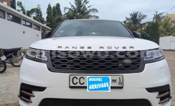 Acheter Occasion Voiture Range Rover Range Rover Blanc à Cotonou, Benin Acheter Occasion Voiture Range Rover Range Rover Blanc à Cotonou, Benin