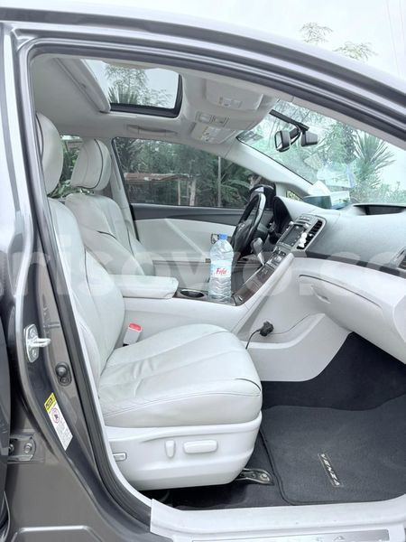 Big with watermark toyota venza benin cotonou 23834