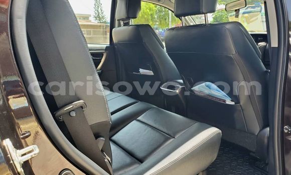 Acheter Occasion Voiture Toyota Fortuner Marron à Cotonou, Benin