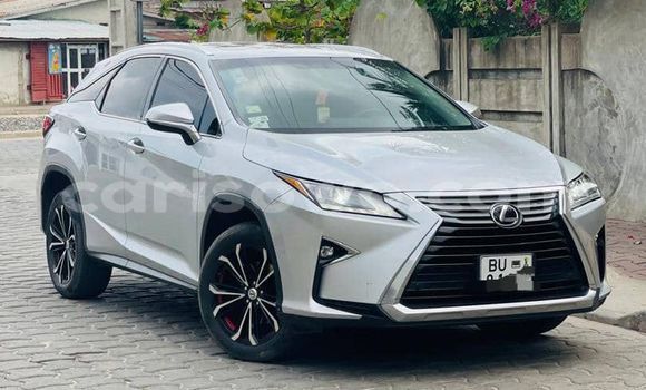 Acheter Occasion Voiture Lexus RX 350 Gris à Cotonou, Benin Acheter Occasion Voiture Lexus RX 350 Gris à Cotonou, Benin