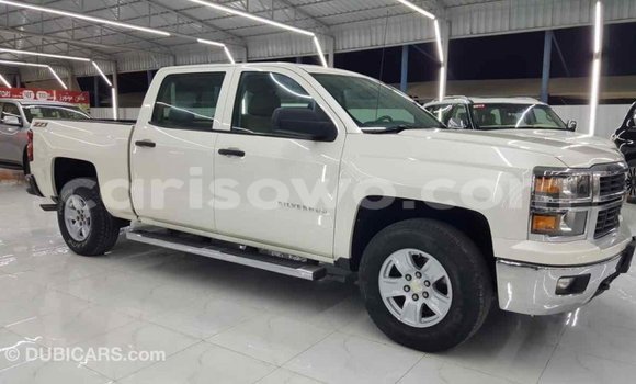 Buy Import Chevrolet Silverado White Car in Import - Dubai in Benign Buy Import Chevrolet Silverado White Car in Import - Dubai in Benign
