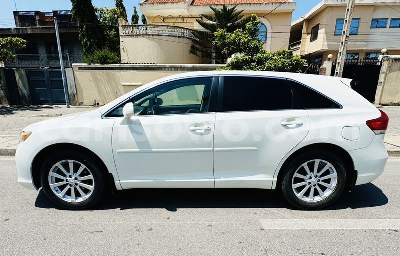 Big with watermark toyota venza benin cotonou 23916