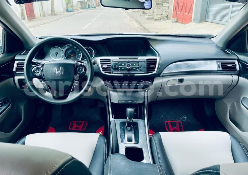 Big with watermark honda accord benin cotonou 23923