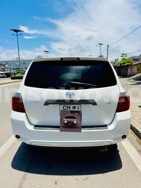 Big with watermark toyota highlander benin cotonou 23942