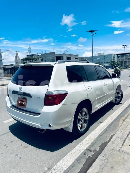 Big with watermark toyota highlander benin cotonou 23942