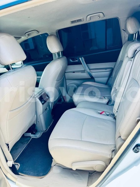 Big with watermark toyota highlander benin cotonou 23942