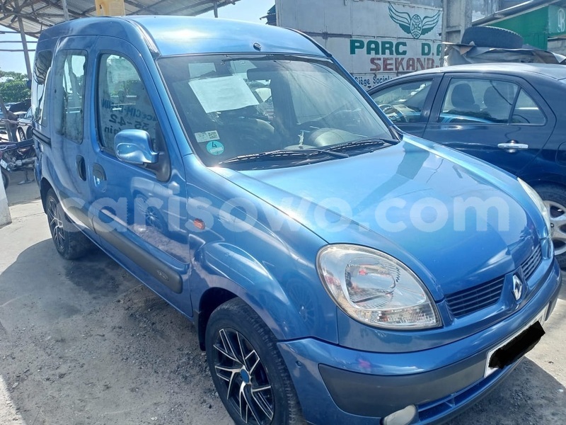 Big with watermark renault kangoo benin abomey calavi 24024