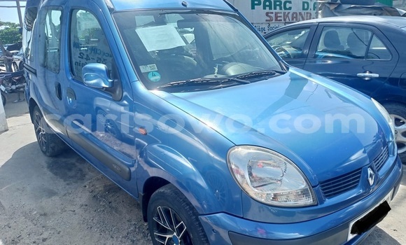 Acheter Occasion Voiture Renault Kangoo Bleu à Abomey Calavi, Benin Acheter Occasion Voiture Renault Kangoo Bleu à Abomey Calavi, Benin