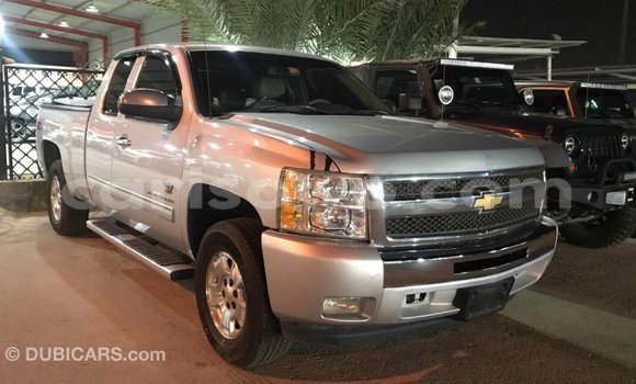 Ra Imported Chevrolet Silverado Miiran Ọkọ̀ in Import - Dubai ni Benin Ra Imported Chevrolet Silverado Miiran Ọkọ̀ in Import - Dubai ni Benin
