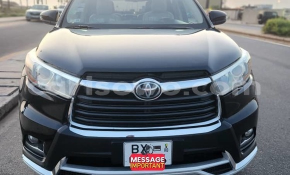 Acheter Occasion Voiture Toyota Highlander Noir à Cotonou, Benin Acheter Occasion Voiture Toyota Highlander Noir à Cotonou, Benin