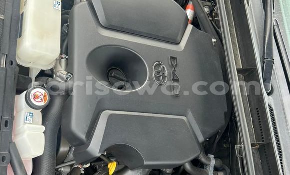 Acheter Occasion Voiture Toyota Land Cruiser Prado Gris à Cotonou, Benin Acheter Occasion Voiture Toyota Land Cruiser Prado Gris à Cotonou, Benin