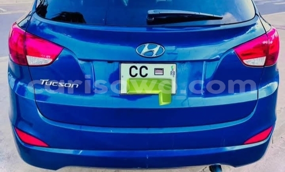 Acheter Occasion Voiture Hyundai Tucson Bleu à Cotonou, Benin Acheter Occasion Voiture Hyundai Tucson Bleu à Cotonou, Benin