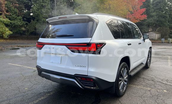 Acheter Occasion Voiture Lexus LX Blanc à Abomey Calavi, Benin Acheter Occasion Voiture Lexus LX Blanc à Abomey Calavi, Benin