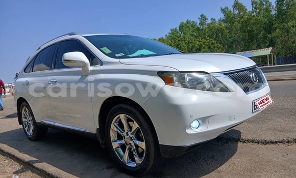 Acheter Occasion Voiture Lexus RX Blanc à Cotonou, Benin Acheter Occasion Voiture Lexus RX Blanc à Cotonou, Benin