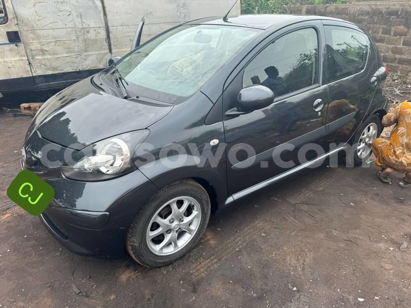 Big with watermark toyota aygo benin cotonou 24036