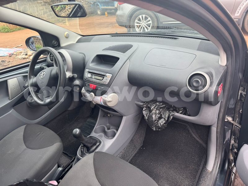 Big with watermark toyota aygo benin cotonou 24036