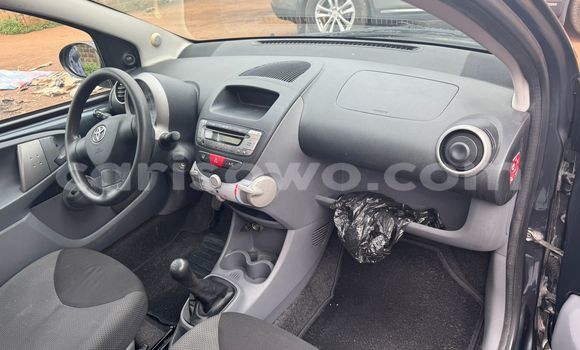 Acheter Occasion Voiture Toyota Aygo Noir à Cotonou, Benin Acheter Occasion Voiture Toyota Aygo Noir à Cotonou, Benin