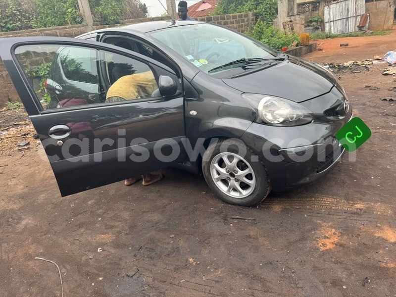 Big with watermark toyota aygo benin cotonou 24036