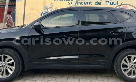 Acheter Occasion Voiture Hyundai Tucson Noir à Cotonou, Benin Acheter Occasion Voiture Hyundai Tucson Noir à Cotonou, Benin